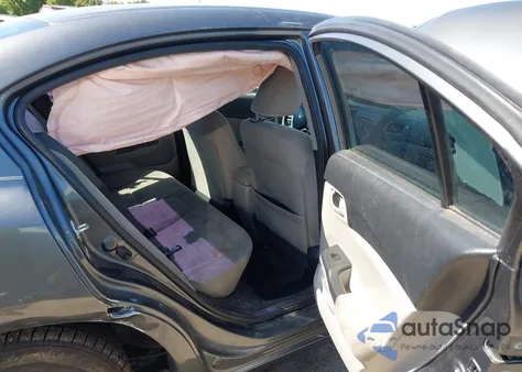 2013 Honda Civic Lx z USA, uszkodzony, nr VIN 19XFB2F59DE097151